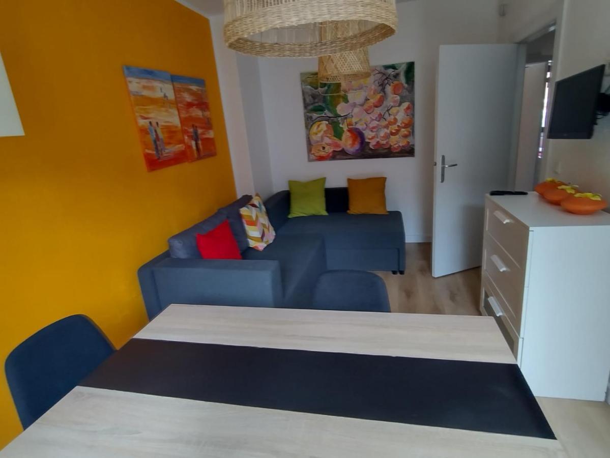 Apartment Apartementhaus Gneisenaustrasse *